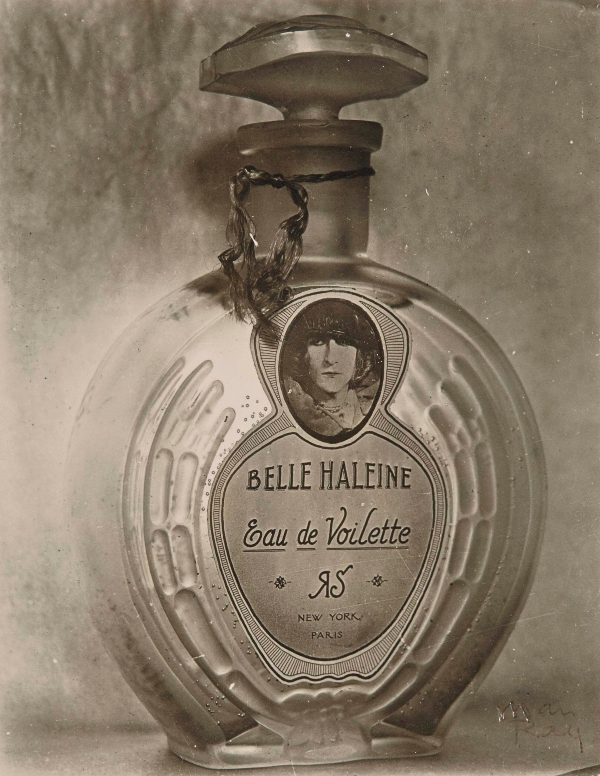 Belle Haleine — Marcel Duchamp & Man Ray Original Readymade, 1919
